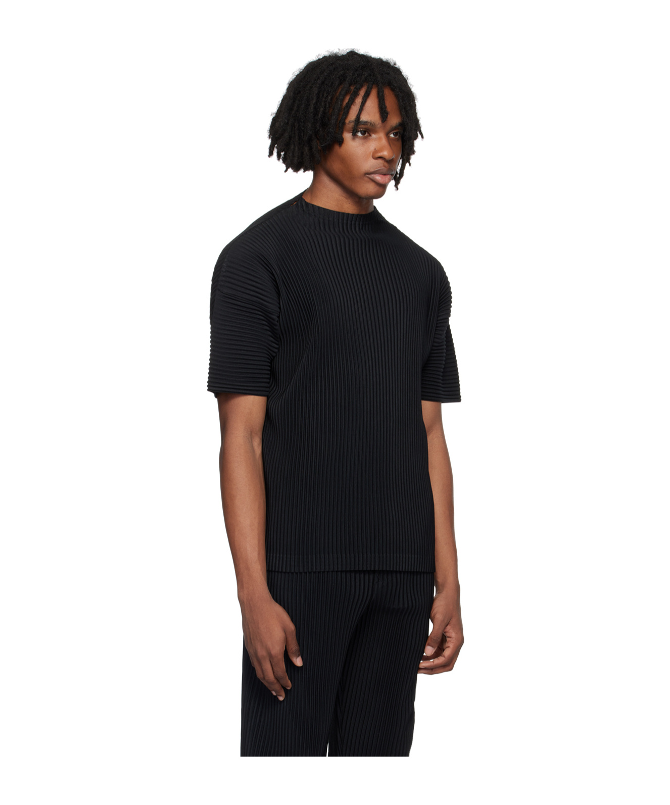 Issey Miyake Pleated Detail T-shirt In Black