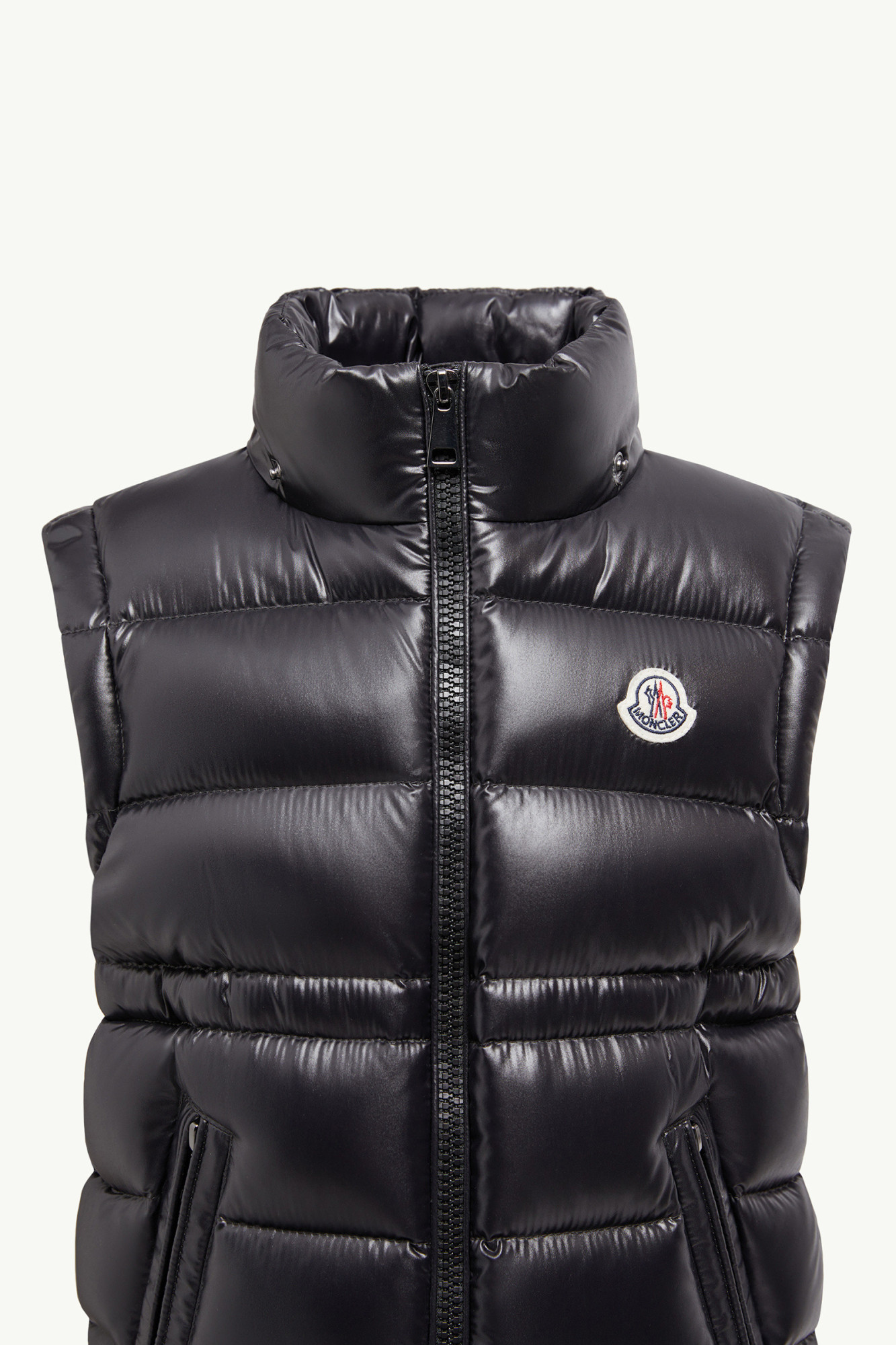 Moncler Doudoune Sans Manches À Capuche Ania In Black