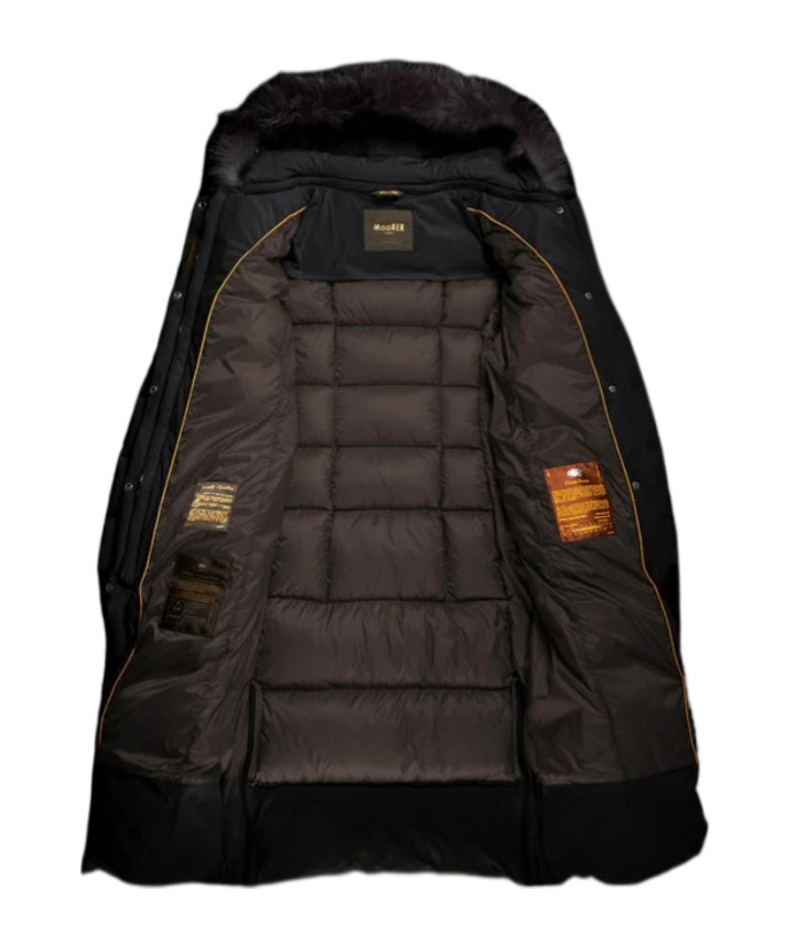 Moorer Zagarakn Hooded Padded Coat In Black