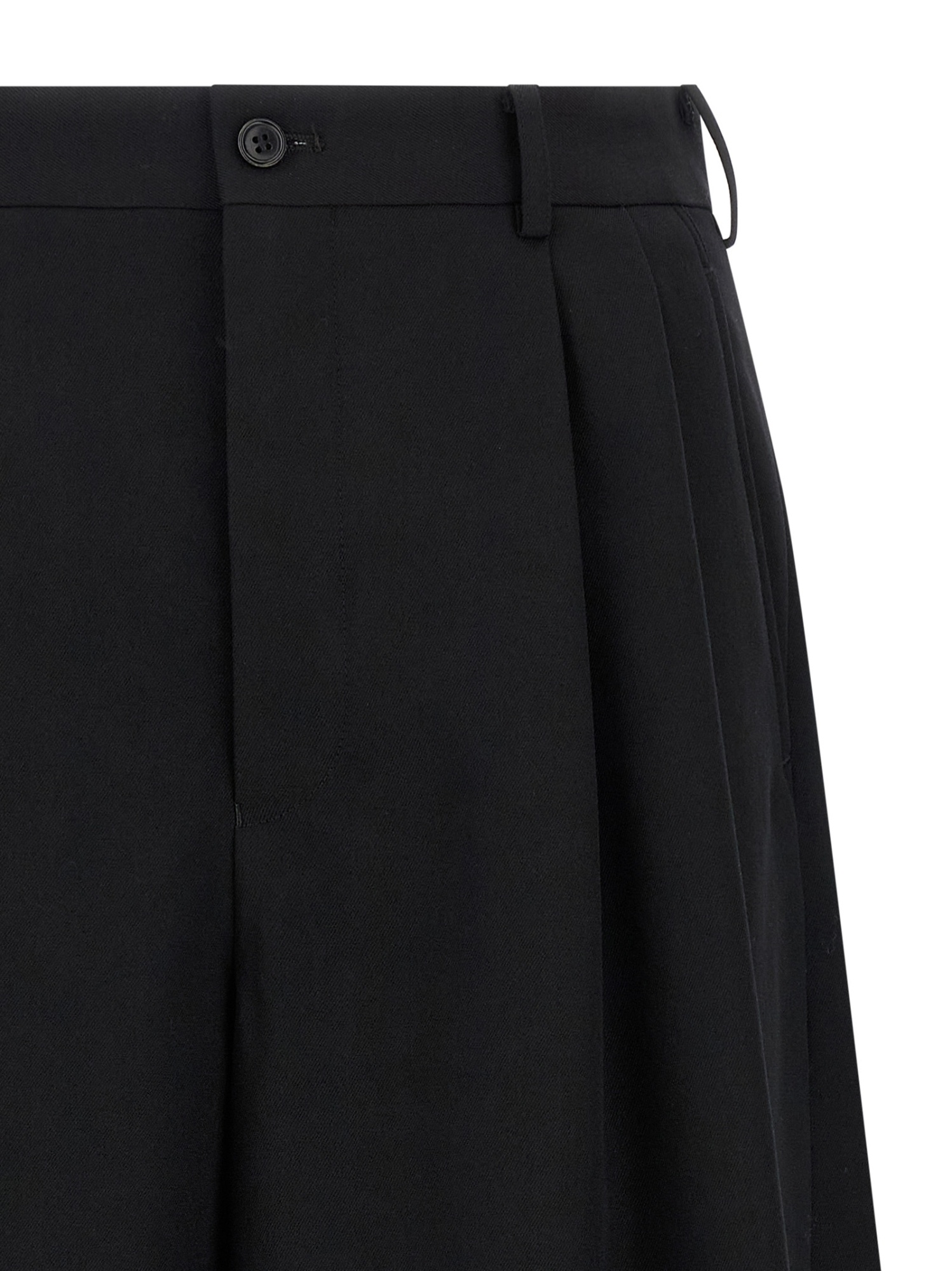 Comme Des Garçons Tailored Wool Bermuda Shorts Featuring Pockets In Black