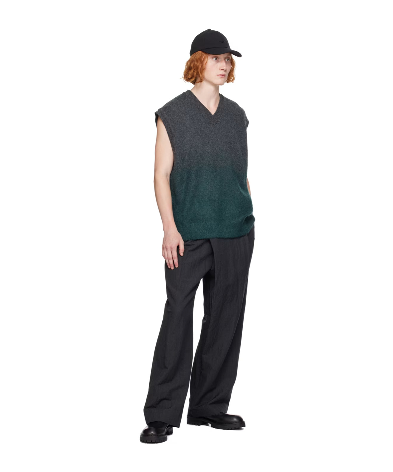 Juunj Gradient Knitted Vest In Black