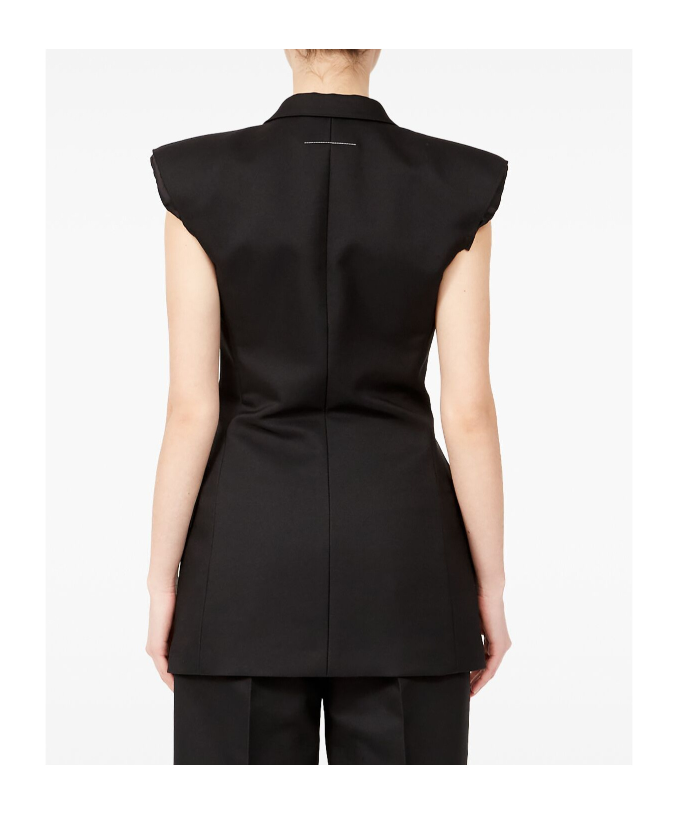 Mm6 Maison Margiela Gilet With Raw-edge Finish In Black