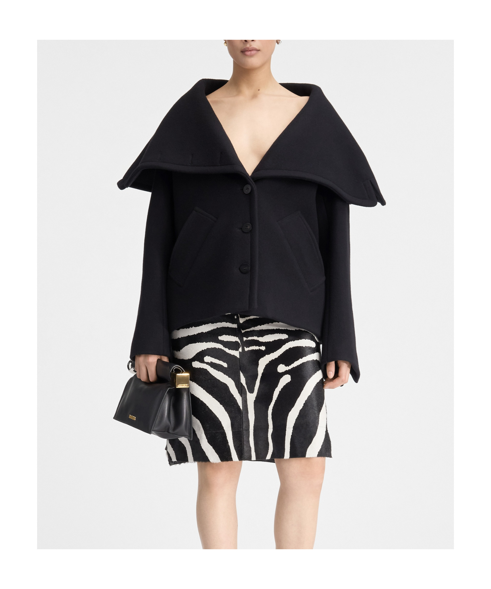 Jacquemus Le Caban Caruso Draped-collar Jacket Women In Black