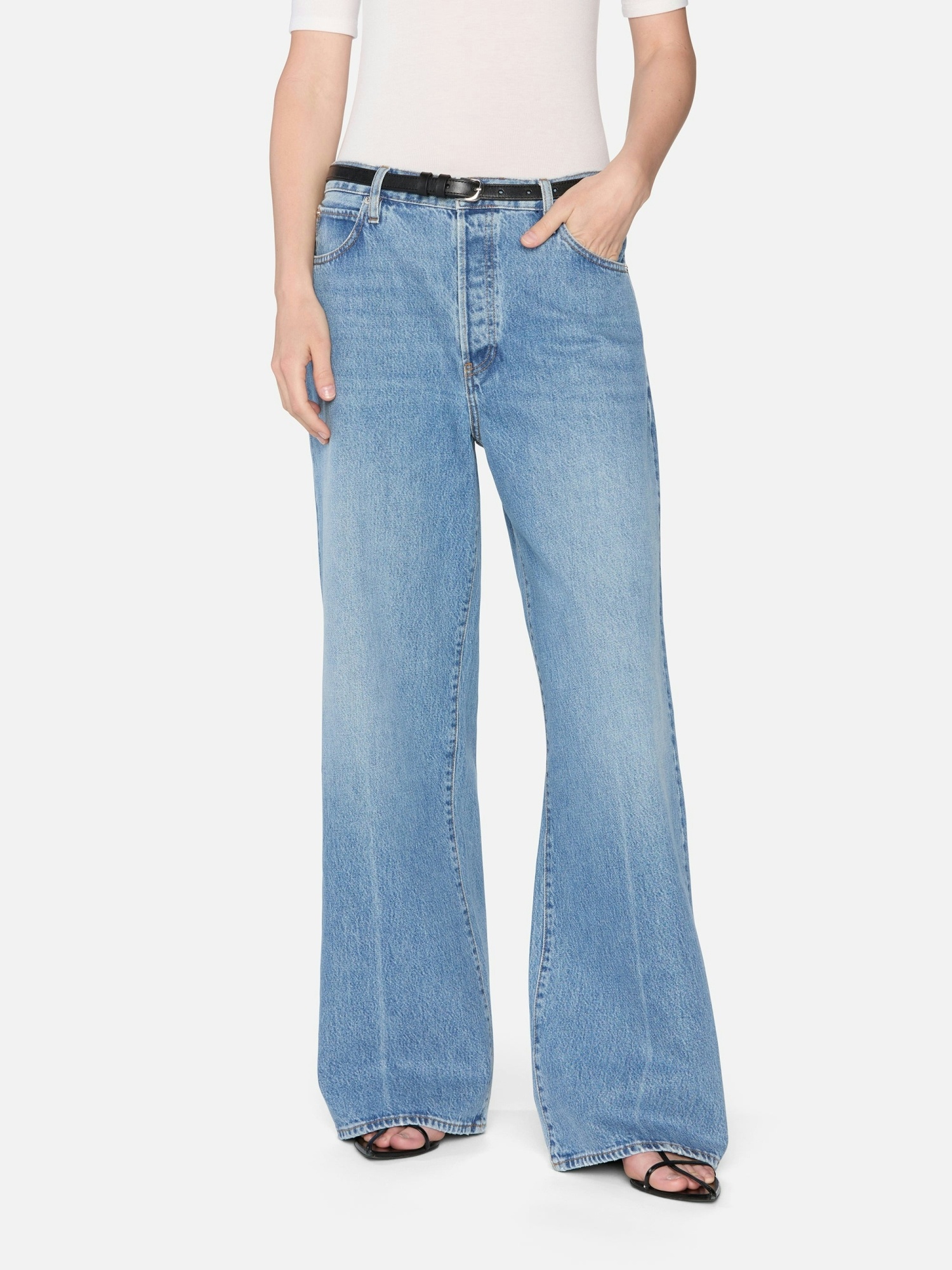 Frame Jeans With Belt Loops
