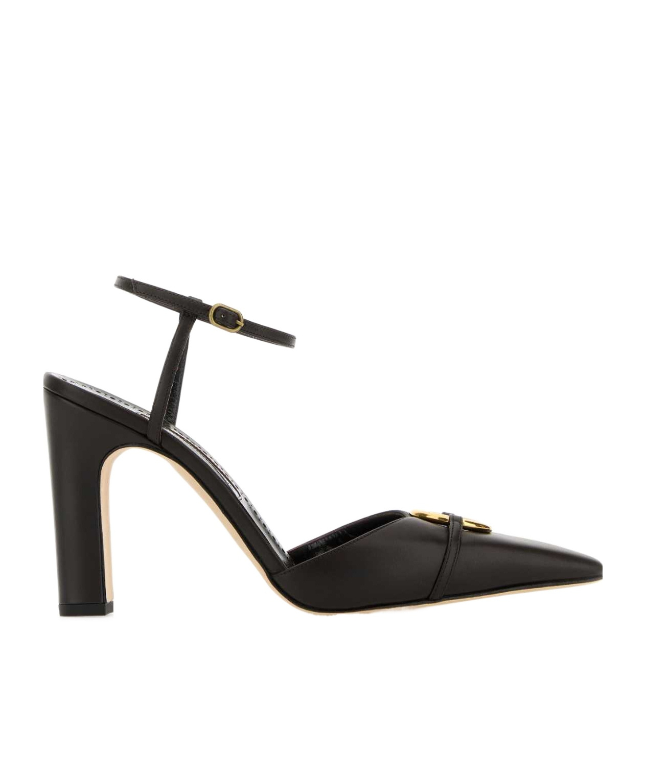 Manolo Blahnik Pumps In Black
