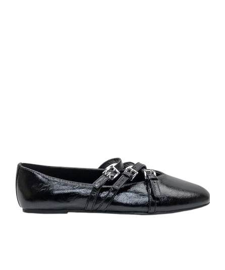 Michael Michael Kors Buckle Detailed Slip-on Flat Shoes In Black