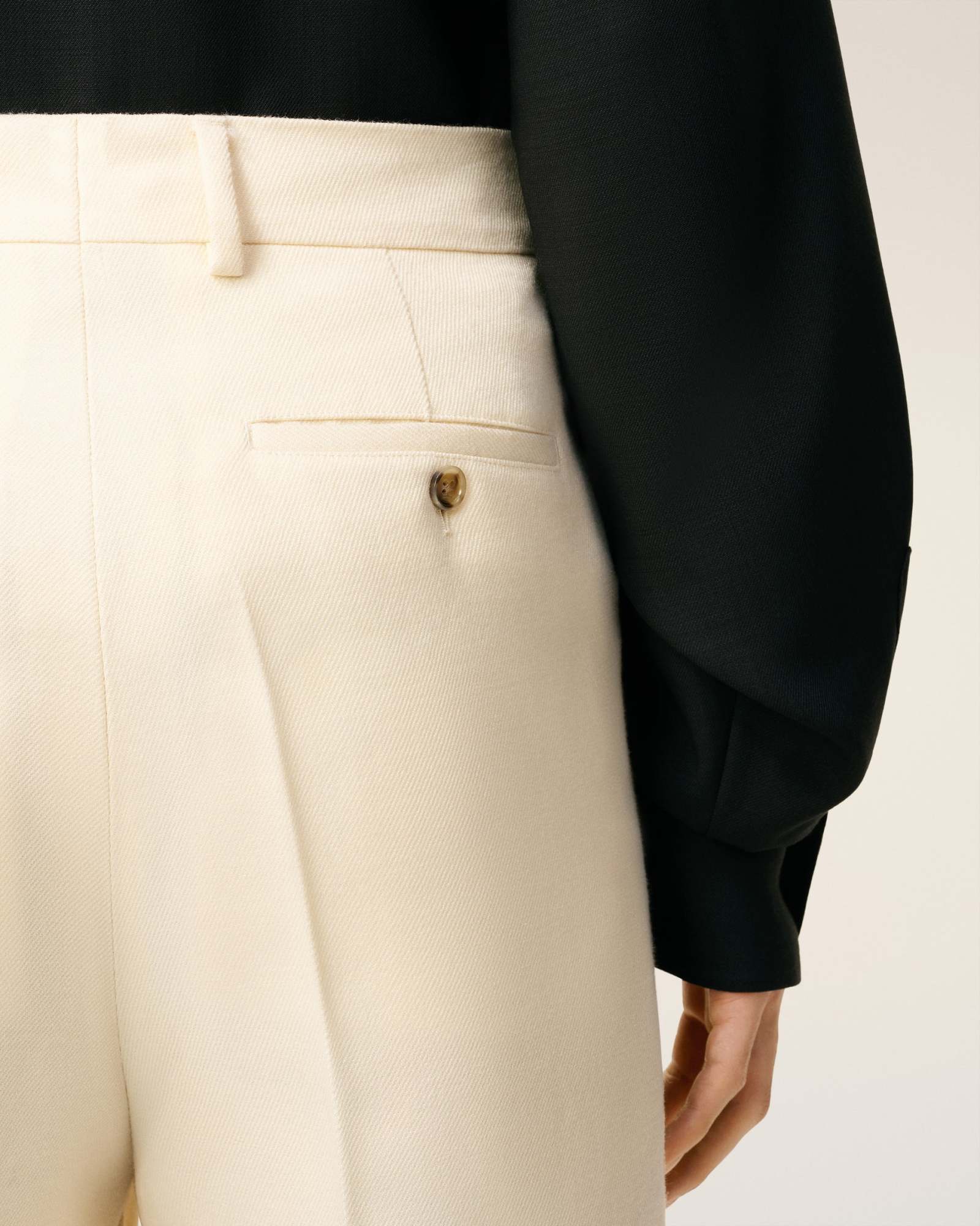 Ami Alexandre Mattiussi White Wool Wide Trousers White In Metallic