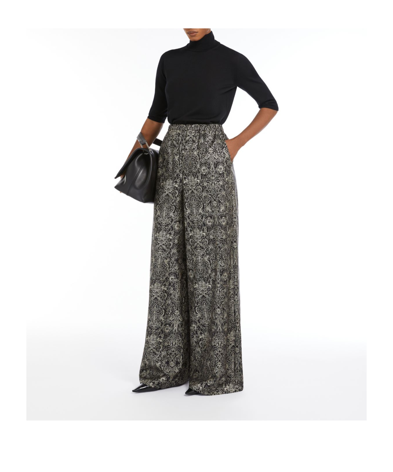 Max Mara Black Turtleneck Sweater In Black