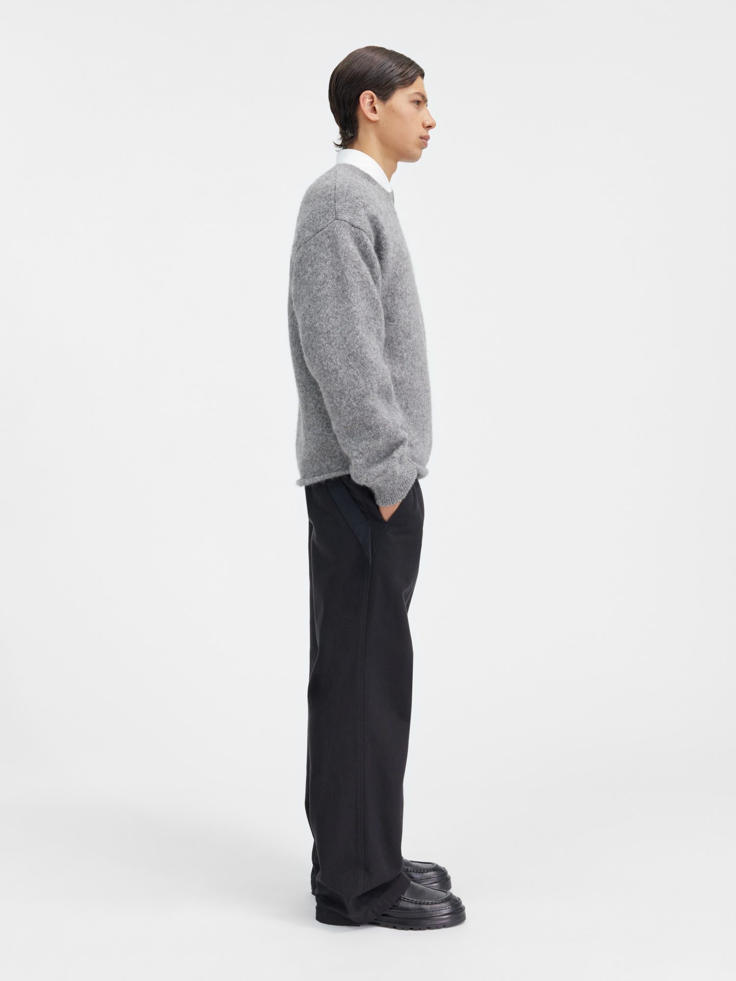 Jacquemus Jacquard Logo Alpaca Sweater In Gray