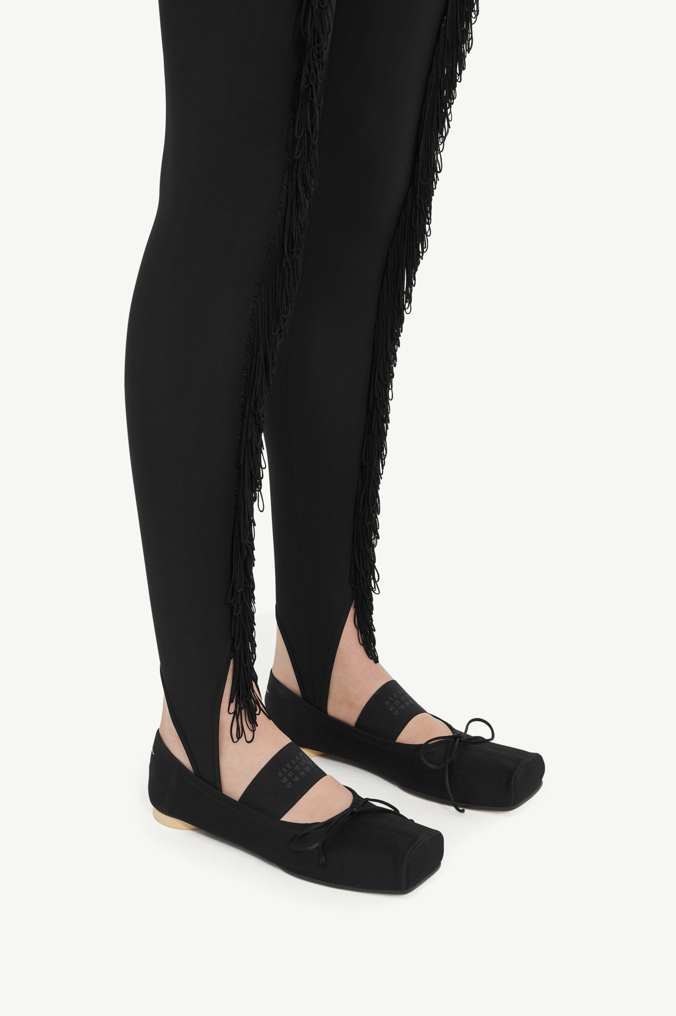 Shop Mm6 Maison Margiela Ballet Flats In Black