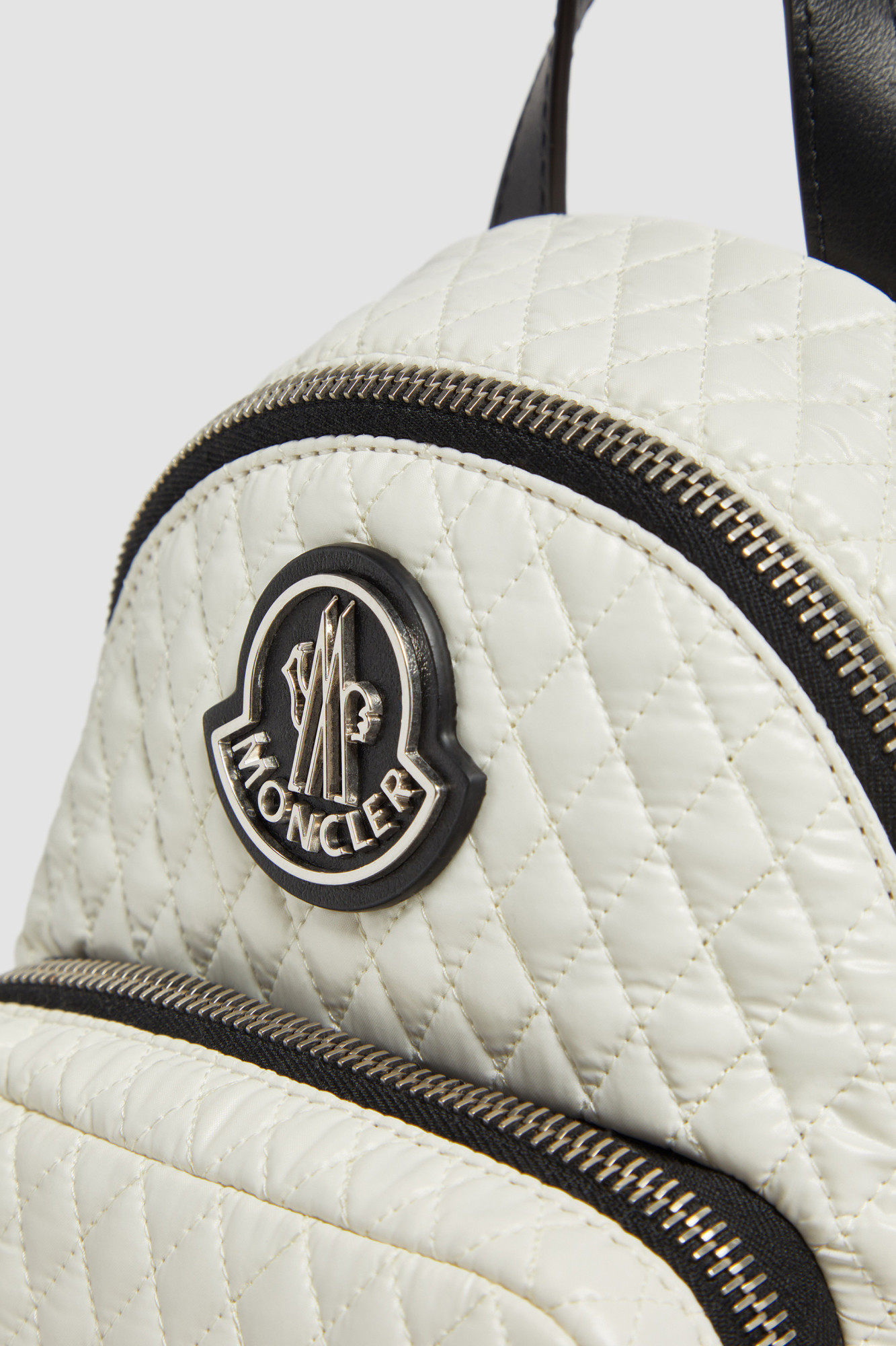 Moncler Shoulderbags In White