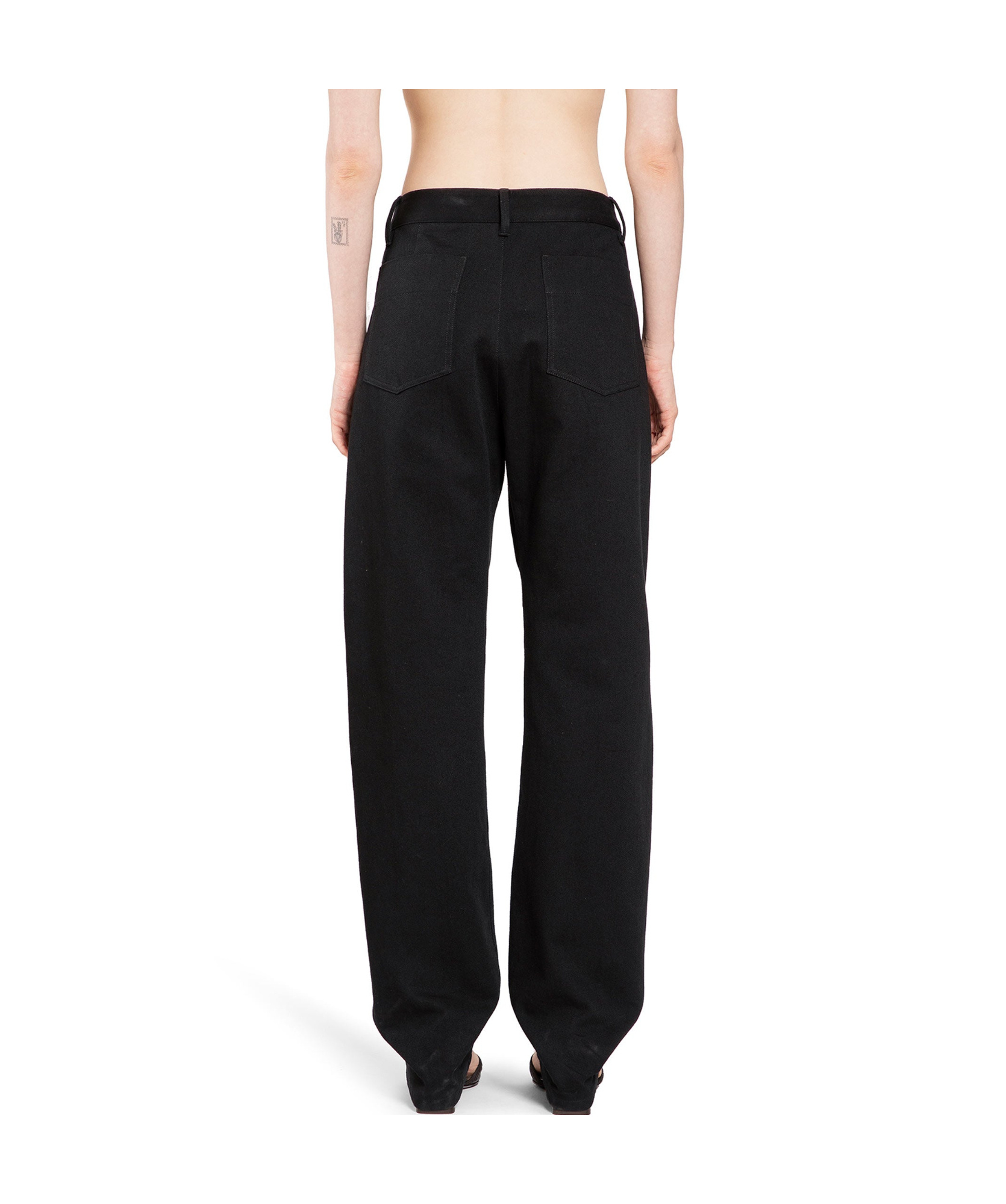 Lemaire Belt-loop Casual Pants In Black