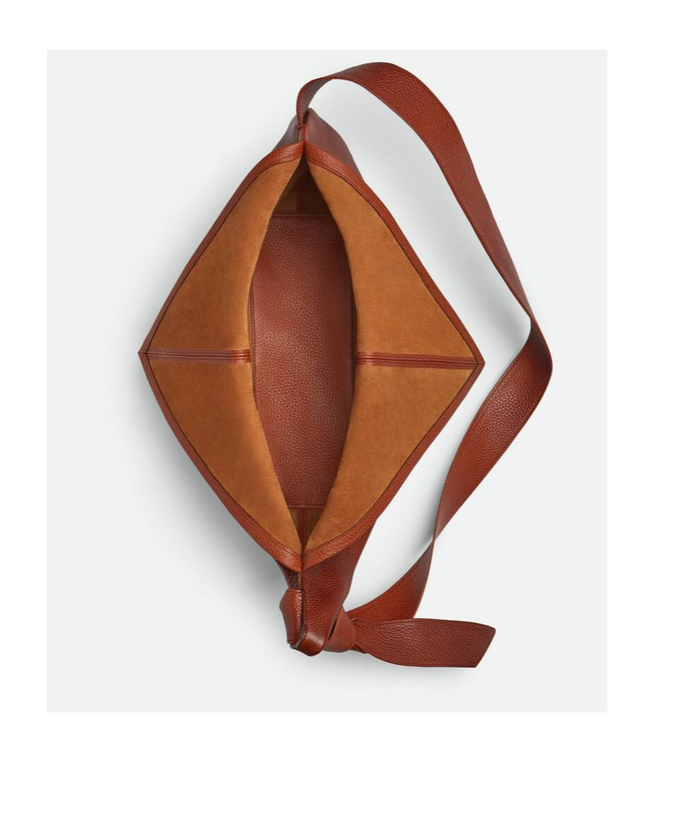 Bottega Veneta Sawyer In Brown