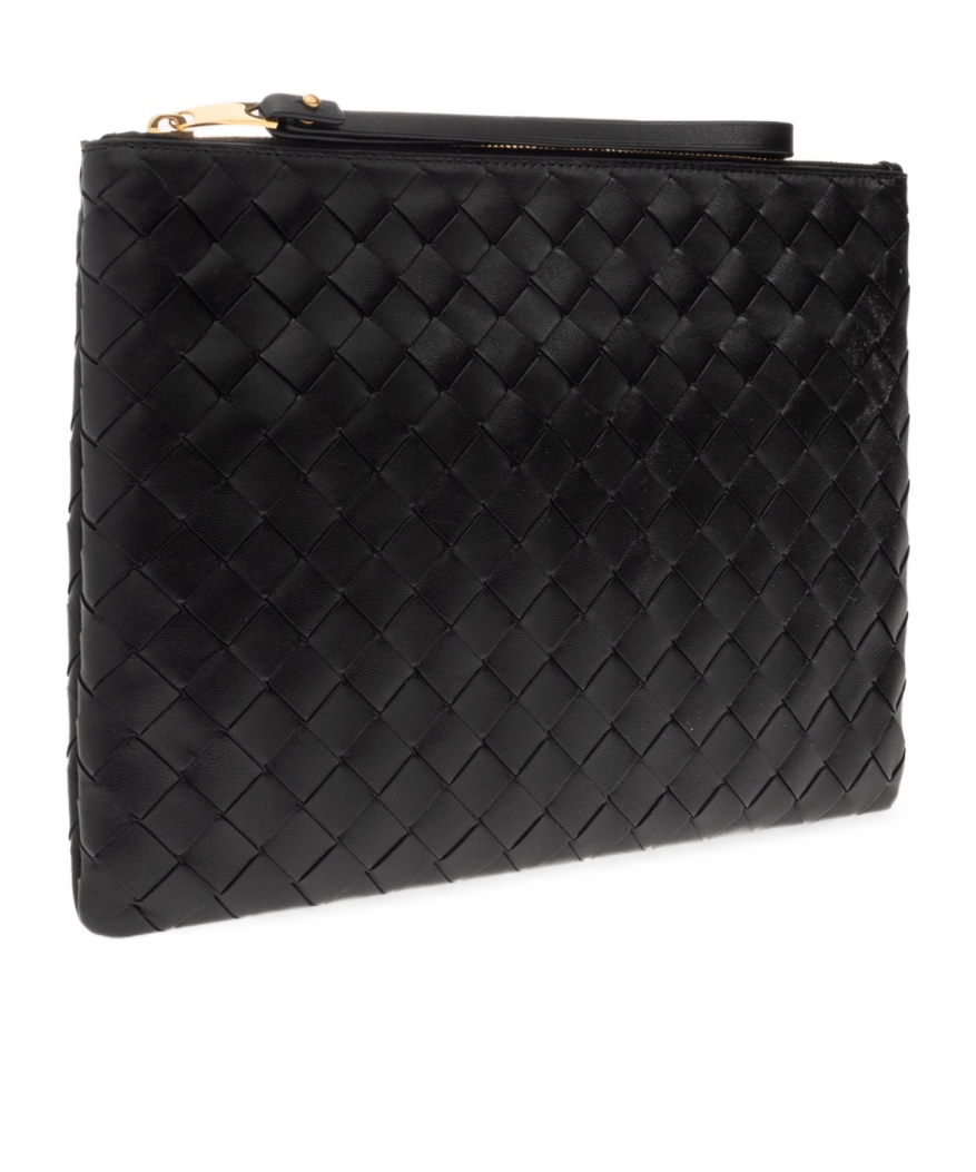 Bottega Veneta Medium Intrecciato Leather Pouch In Black