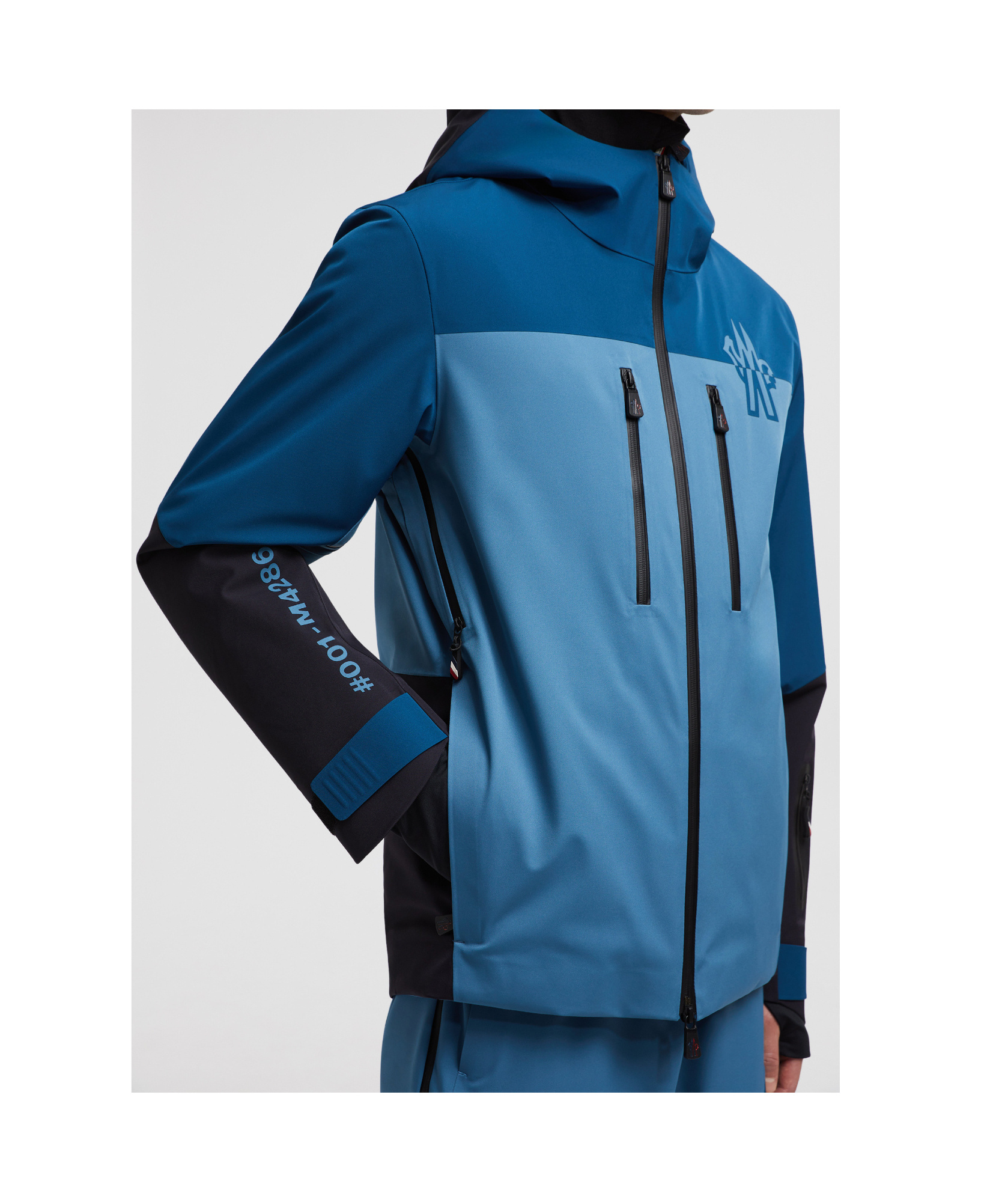 Moncler Long-sleeved Down Jacket In Blue