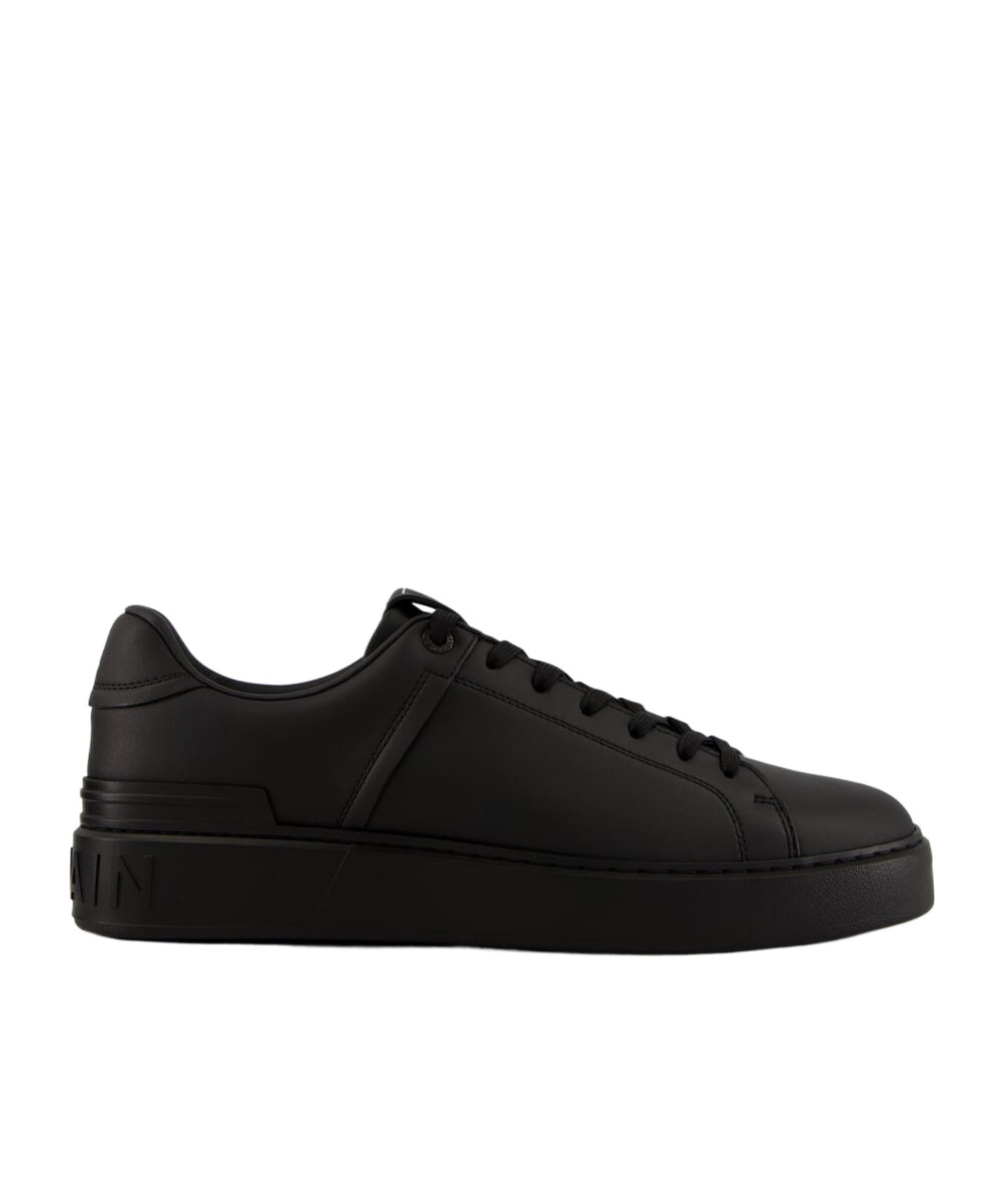 Balmain Black Low Top Sneakers With Logo In Leather In Black