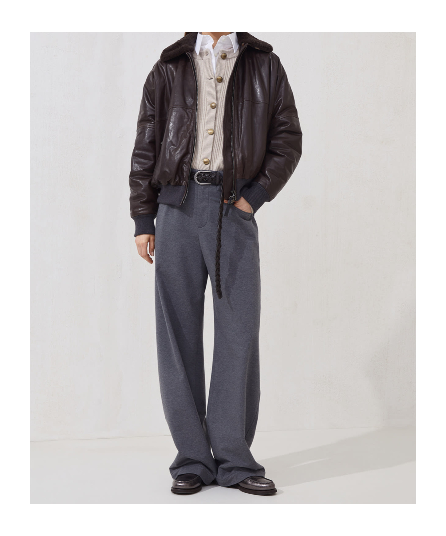 Brunello Cucinelli Pocket-detail Stretch-cotton Trousers In Black