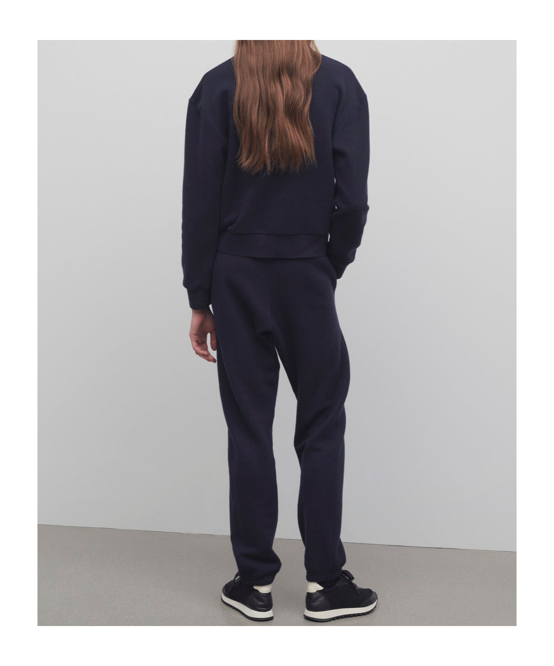 The Row Drawstring Lounge Pants In Black