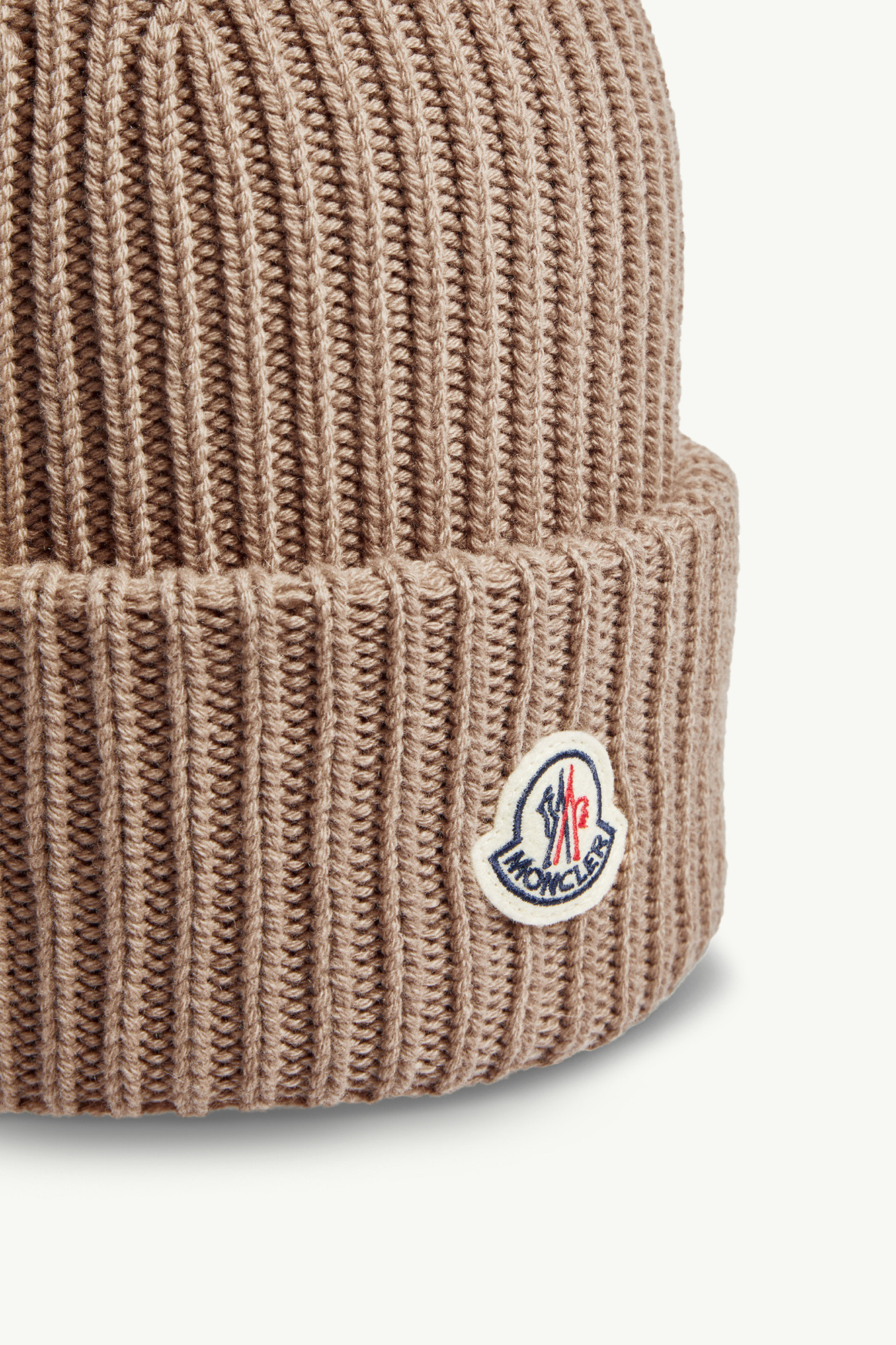 Moncler Ribbed Logo-patch Beanie Hat In Brown