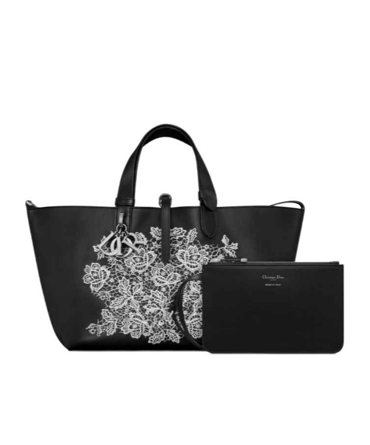 Dior Medium Toujours Tote In Black