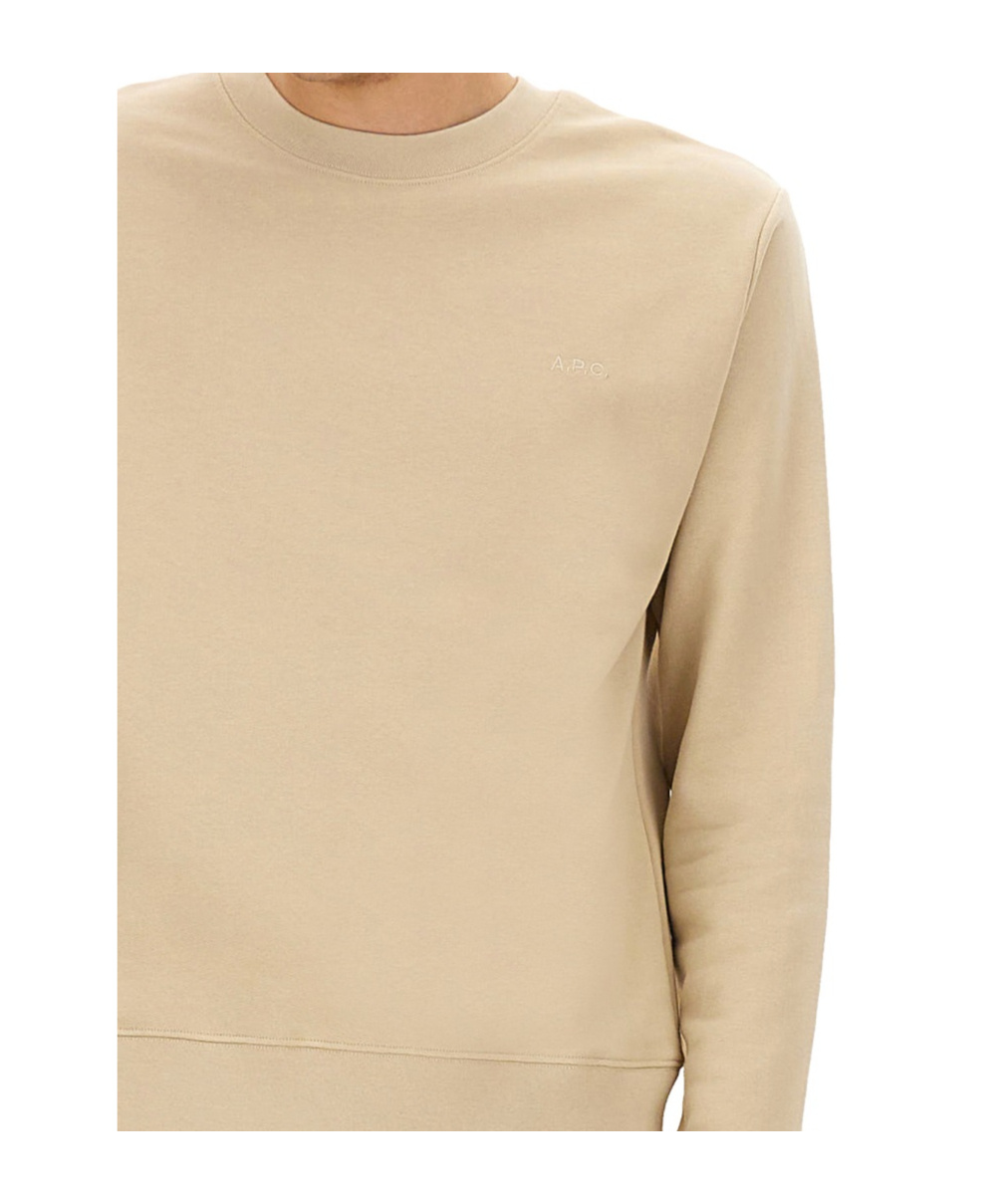 Apc A.p.c. Crewneck Long-sleeved Sweatshirt In Neutral
