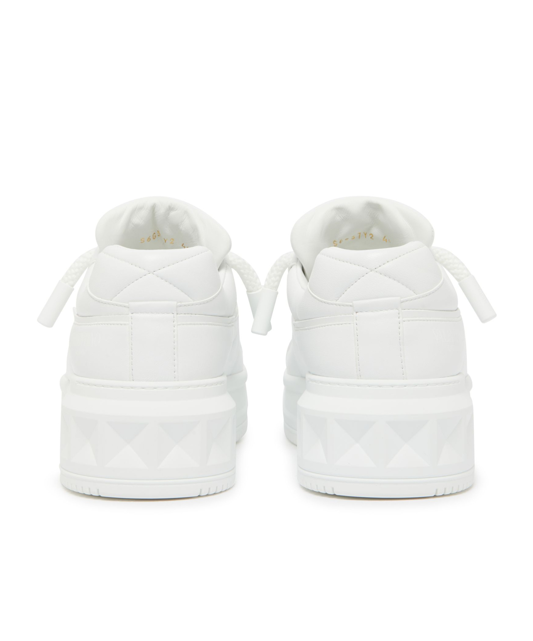 Shop Valentino One Stud Xl Low-cut Casual Shoes In White