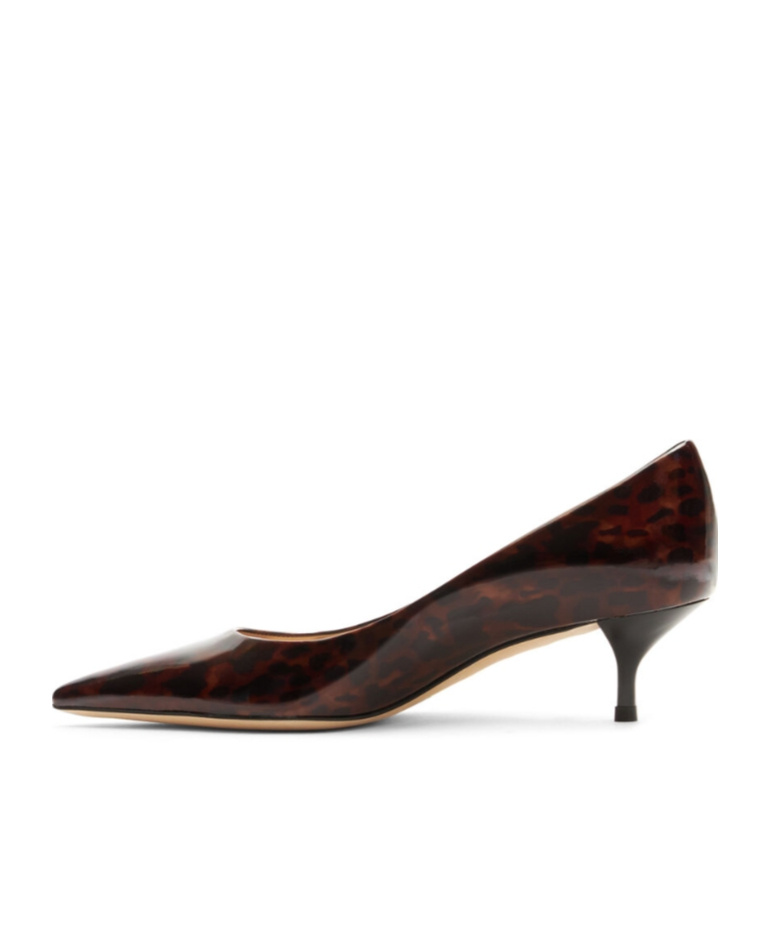 Stuart Weitzman Wearing High Heels In Black