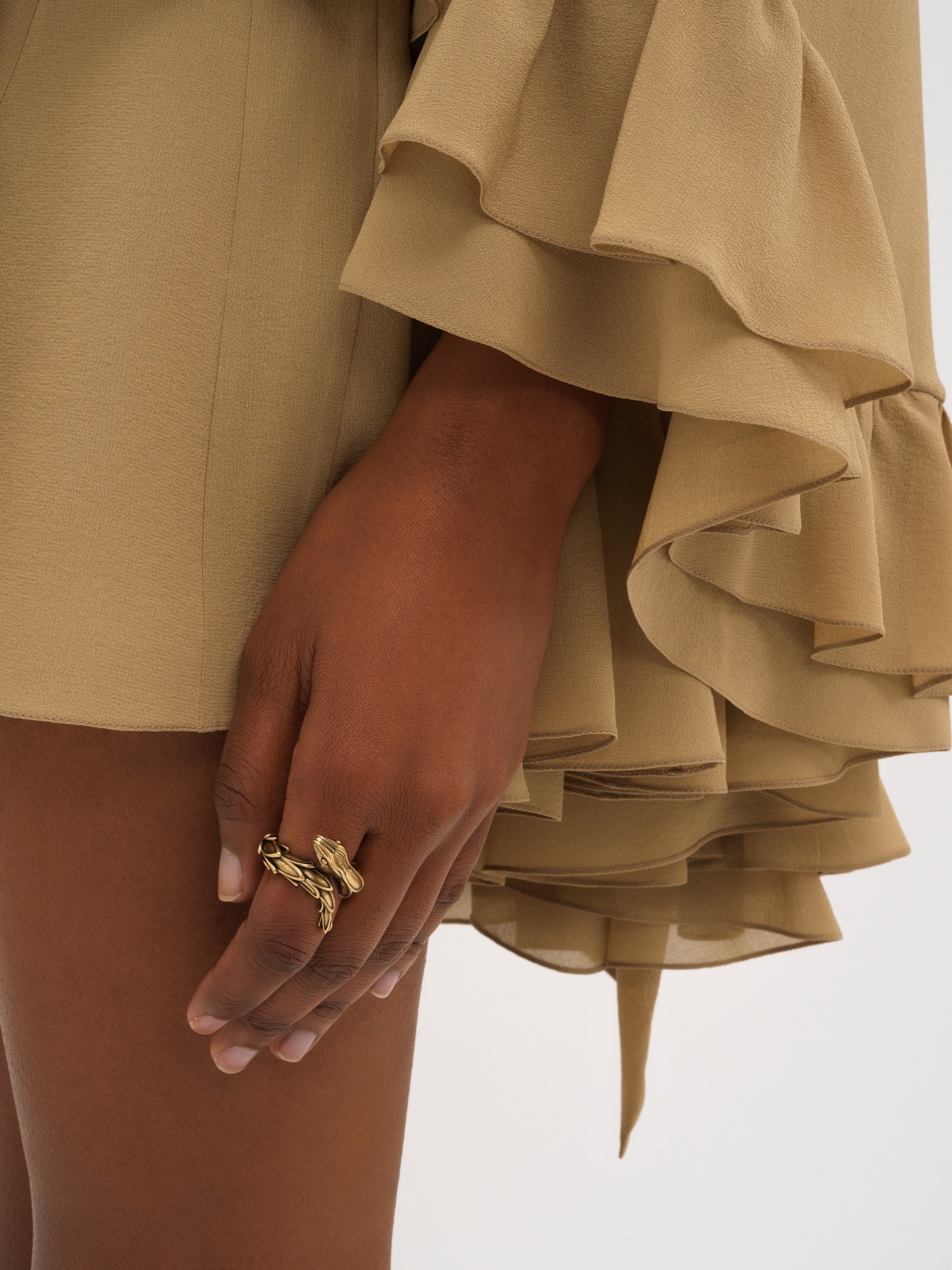 Chloé Snake Ring In Yellow