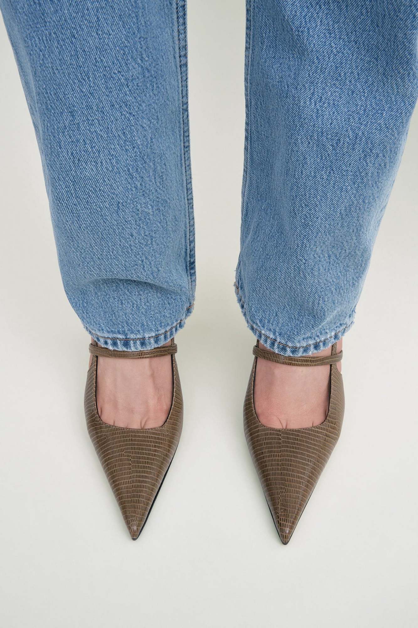 Totême 100mm Lizard-embossed Slingback Pumps