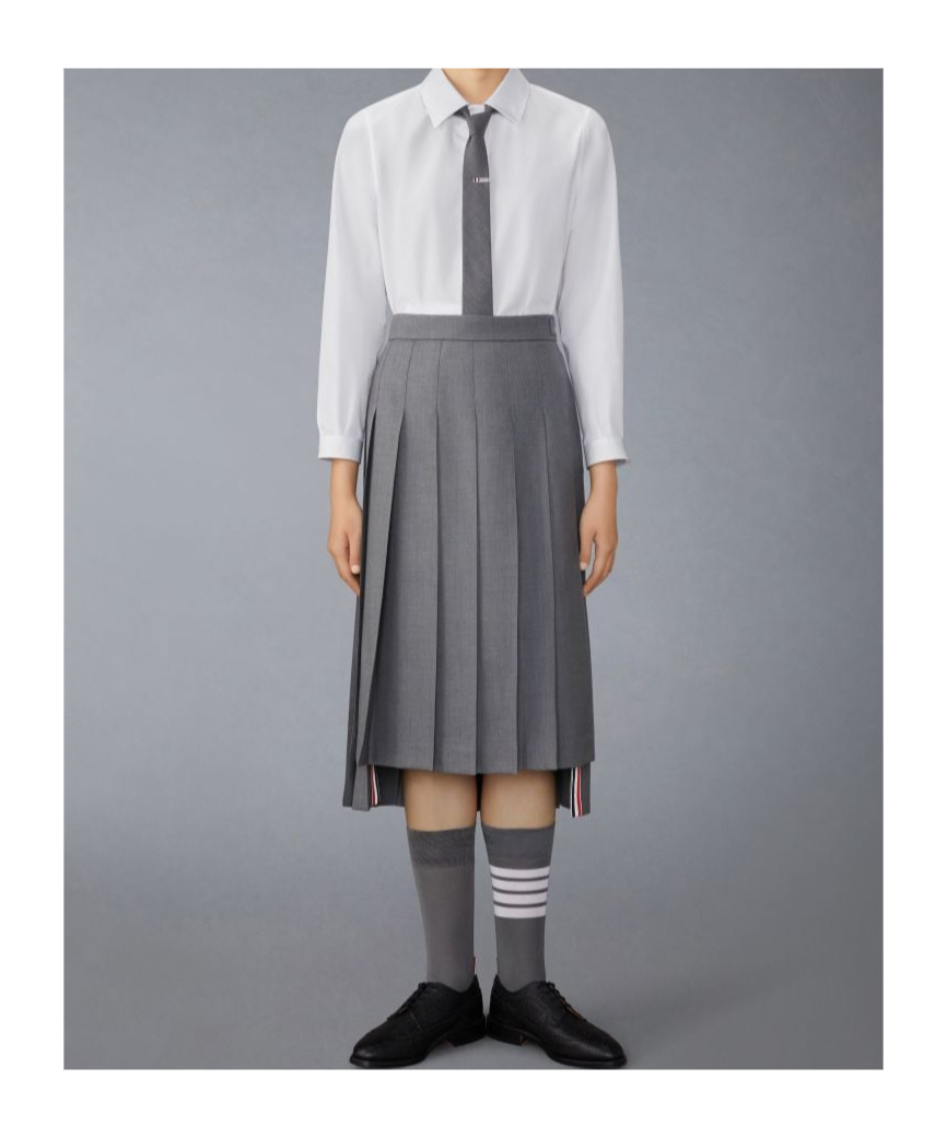 Thom Browne Long Sleeve Tucked Blouse In Poplin White In White