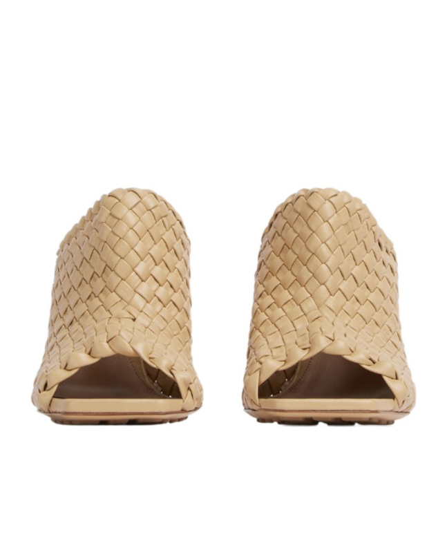 Bottega Veneta Knot Embellished Intrecciato Leather Mules In Nude