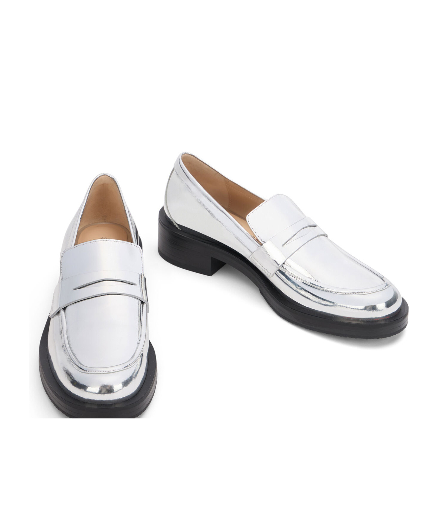 Stuart Weitzman Thick Heeled Round Head Loafers In White