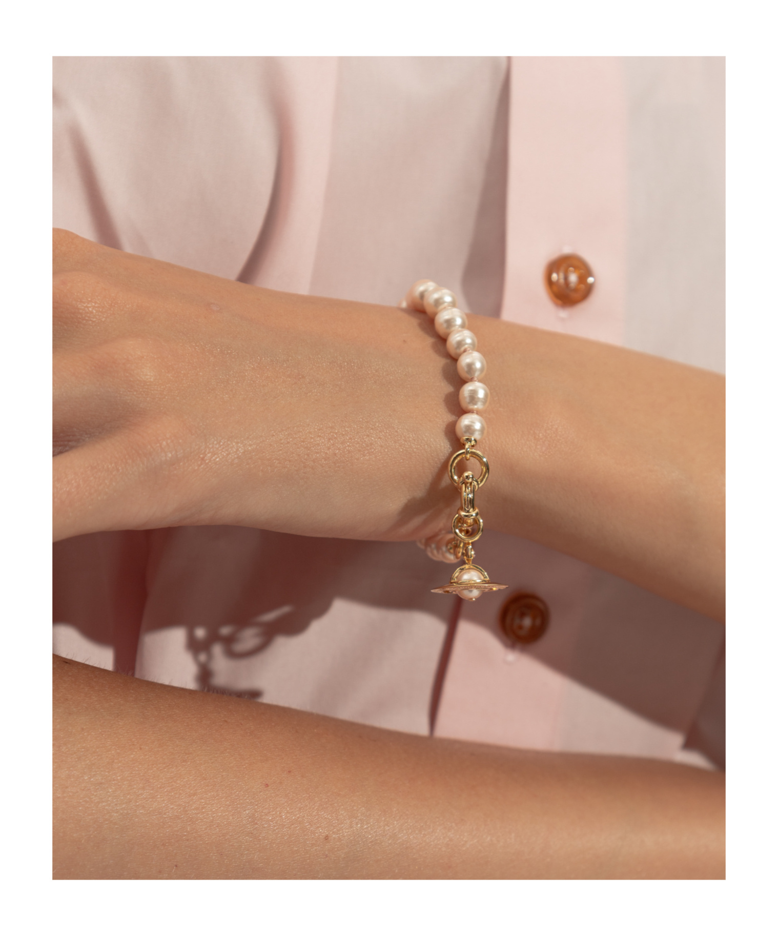 Vivienne Westwood Pearl-orb Bracelet In Yellow