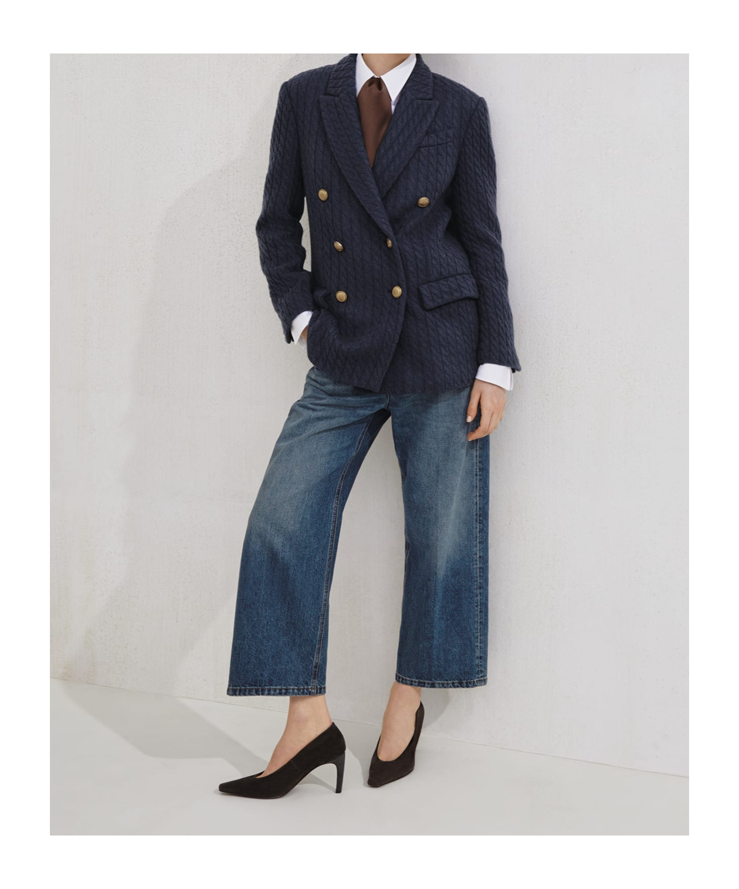 Brunello Cucinelli Double-breasted Textured Blazer In Black