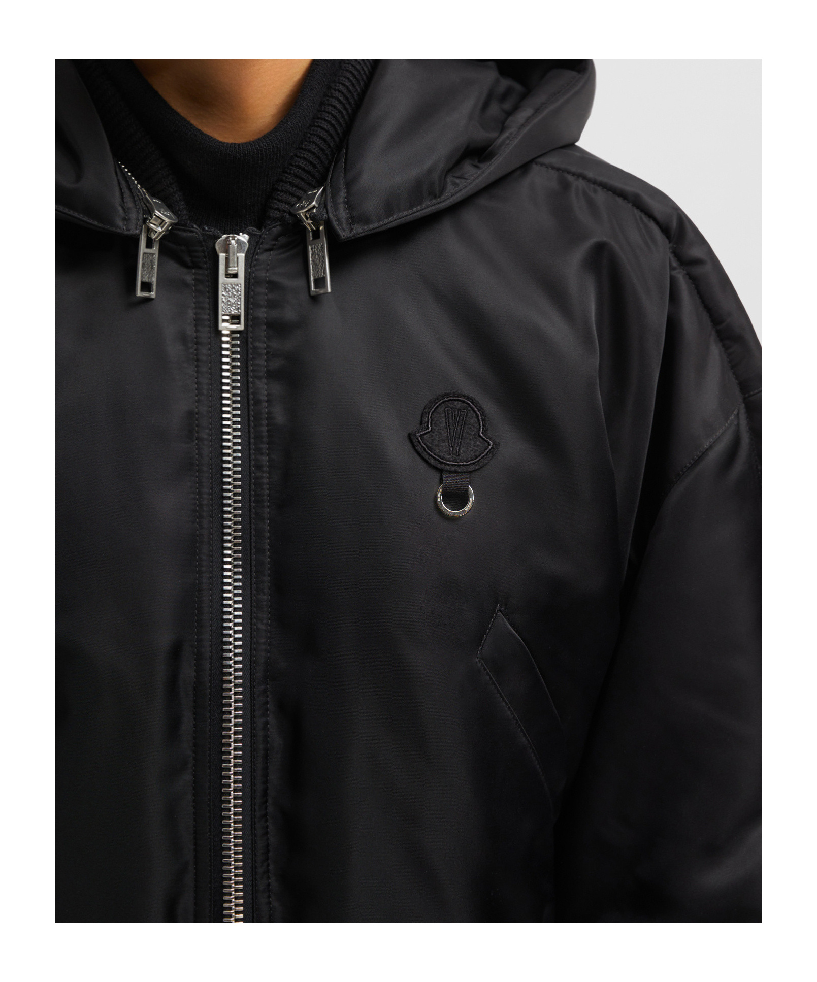 Moncler X Willow Smith Malek Hooded Short Down Jacket In Black