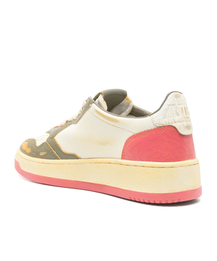 Autry Super Vintage Sneakers In Nude