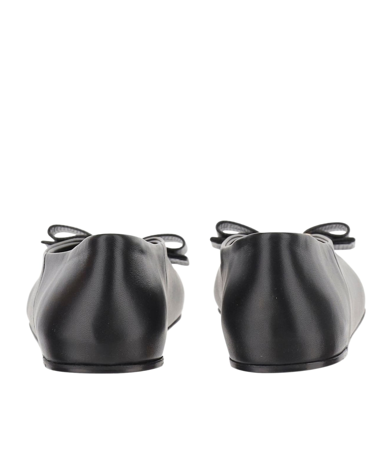 Ferragamo Vara Bow Ballet Flats In Black