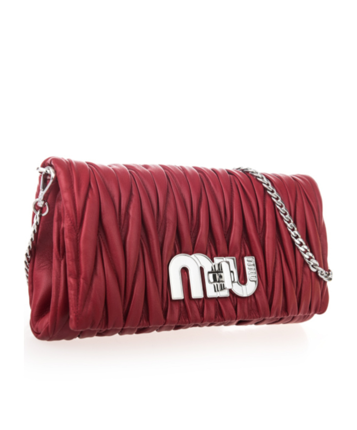 Miu Miu Matelassé Logo Pleated Shoulder Bag In Red