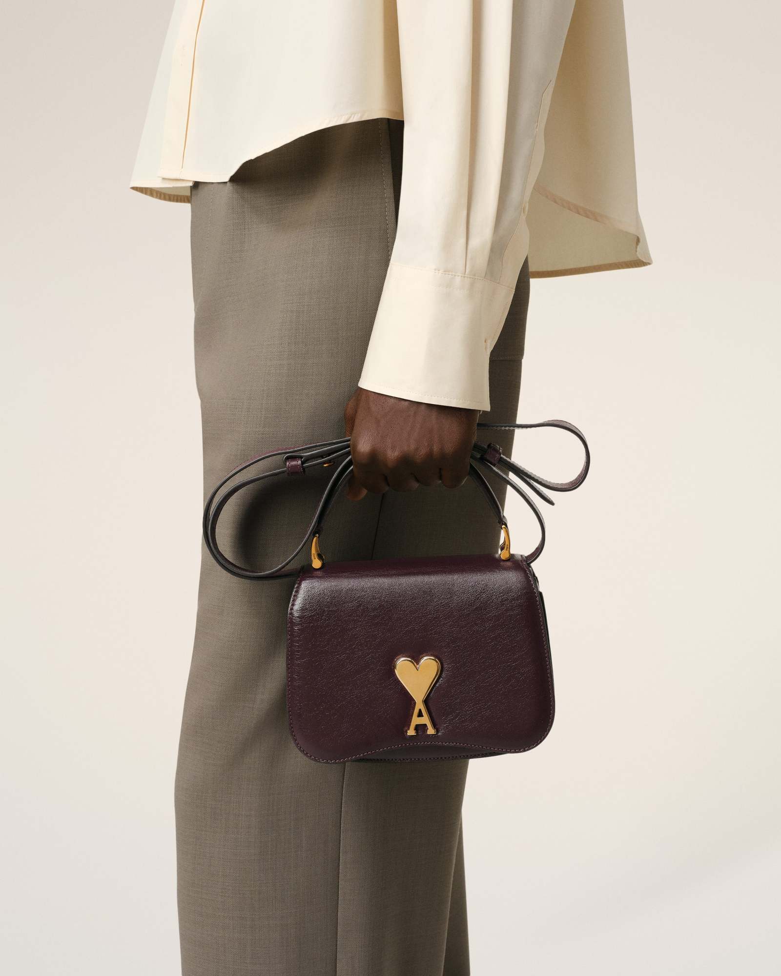 Ami Alexandre Mattiussi Flip Shoulder Bag In Black