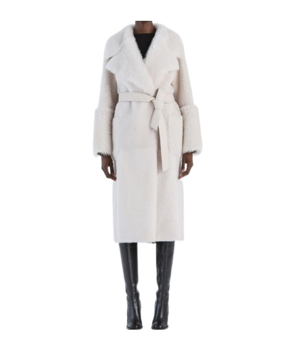 Desa 1972 Robe Coat In White