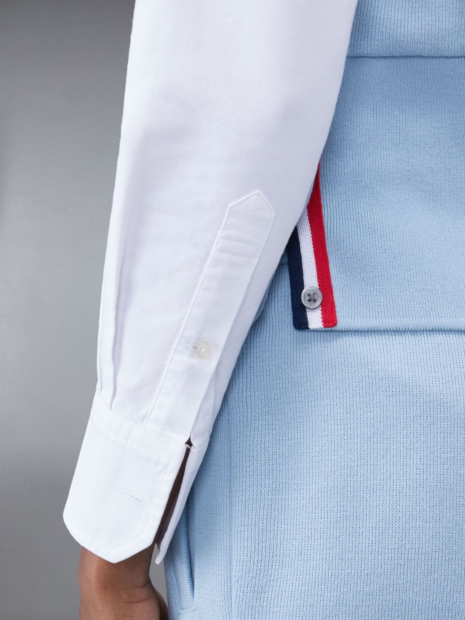 Thom Browne Logo-patch Sleeveless Cotton Top In Blue