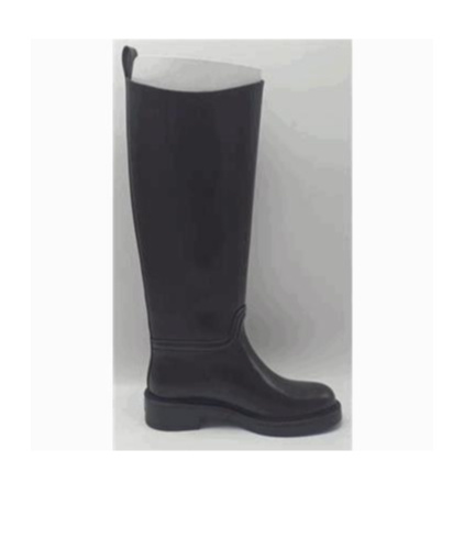 Stuart Weitzman Round-toed Boots In Black