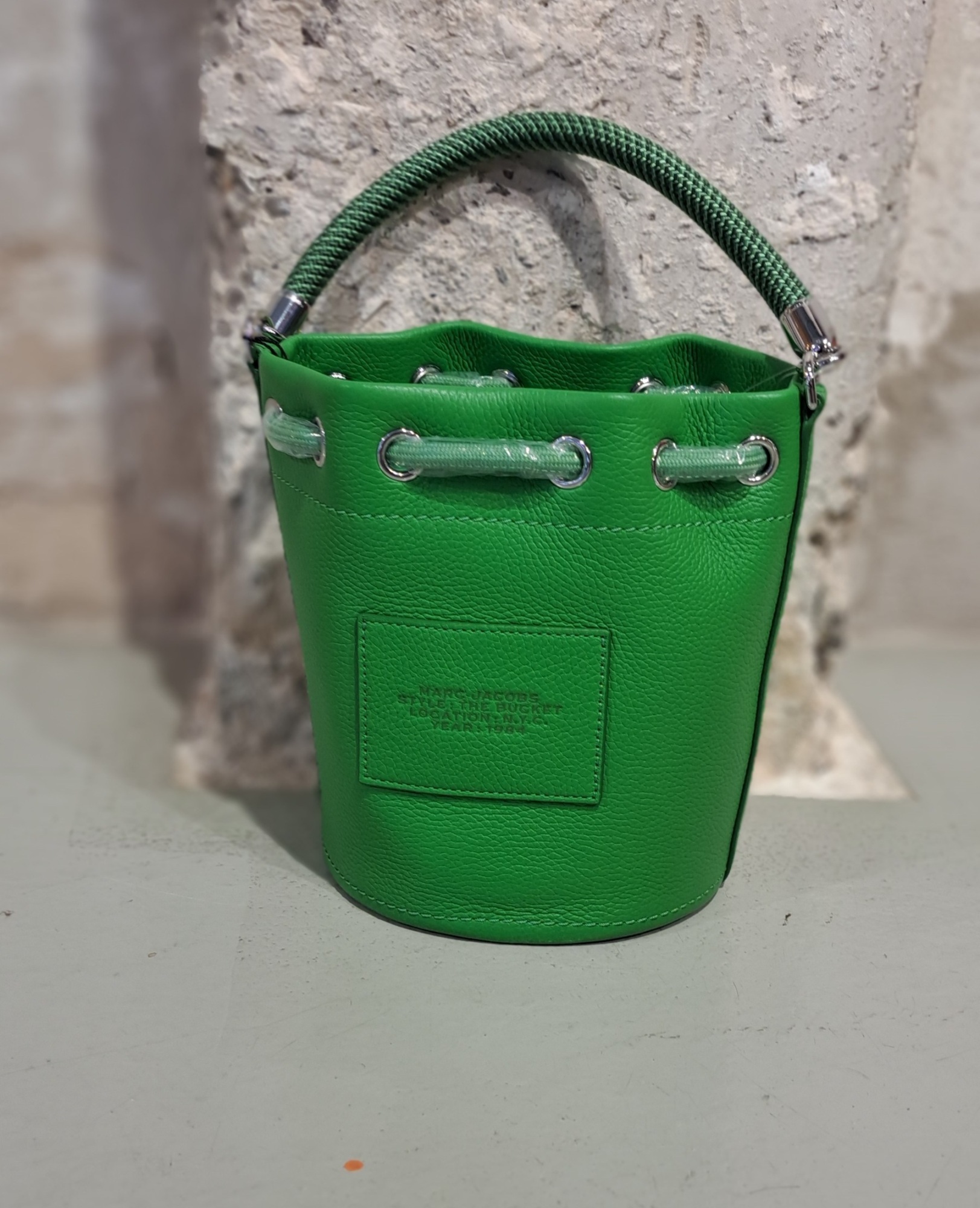Marc Jacobs Logo Shoulder Bag In Green