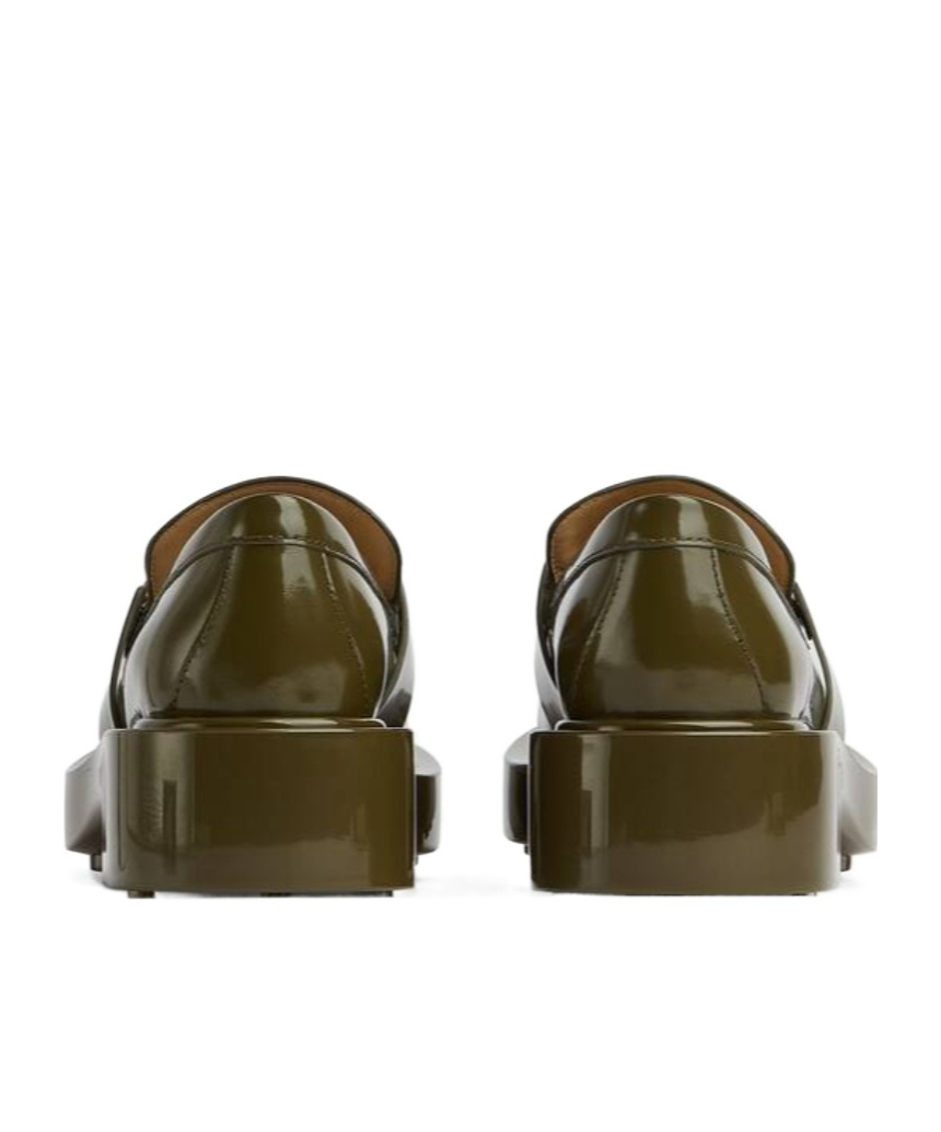 Bottega Veneta Round-headed Loafers With Thick Soles In Green