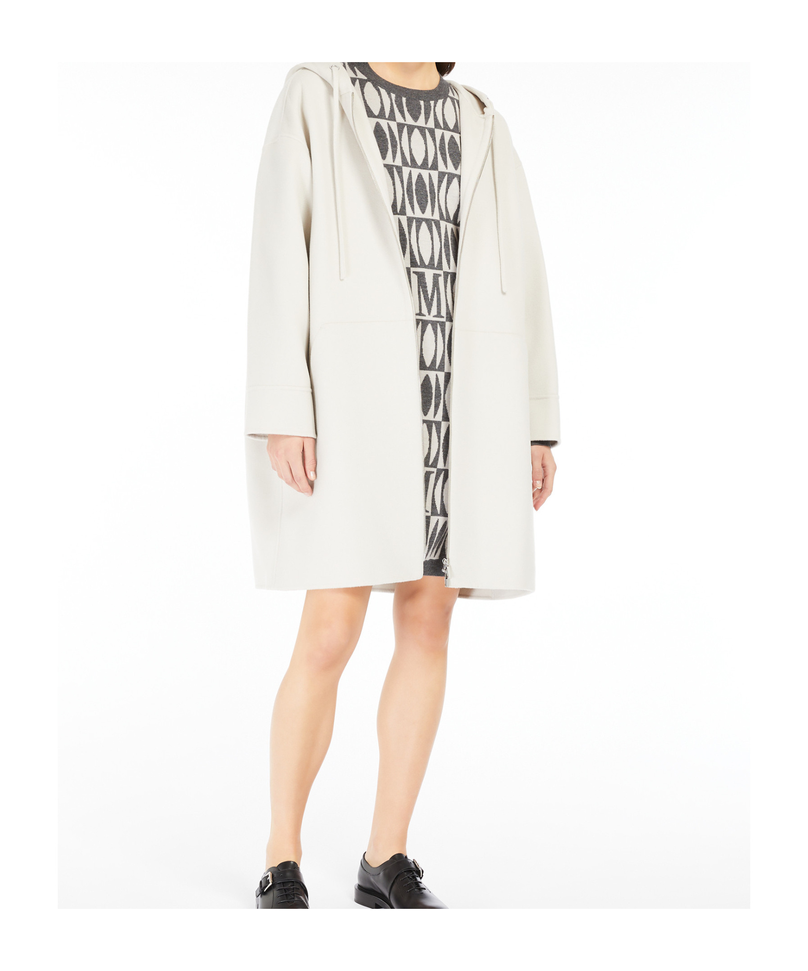 Max Mara Long-sleeved Wool Coat In White