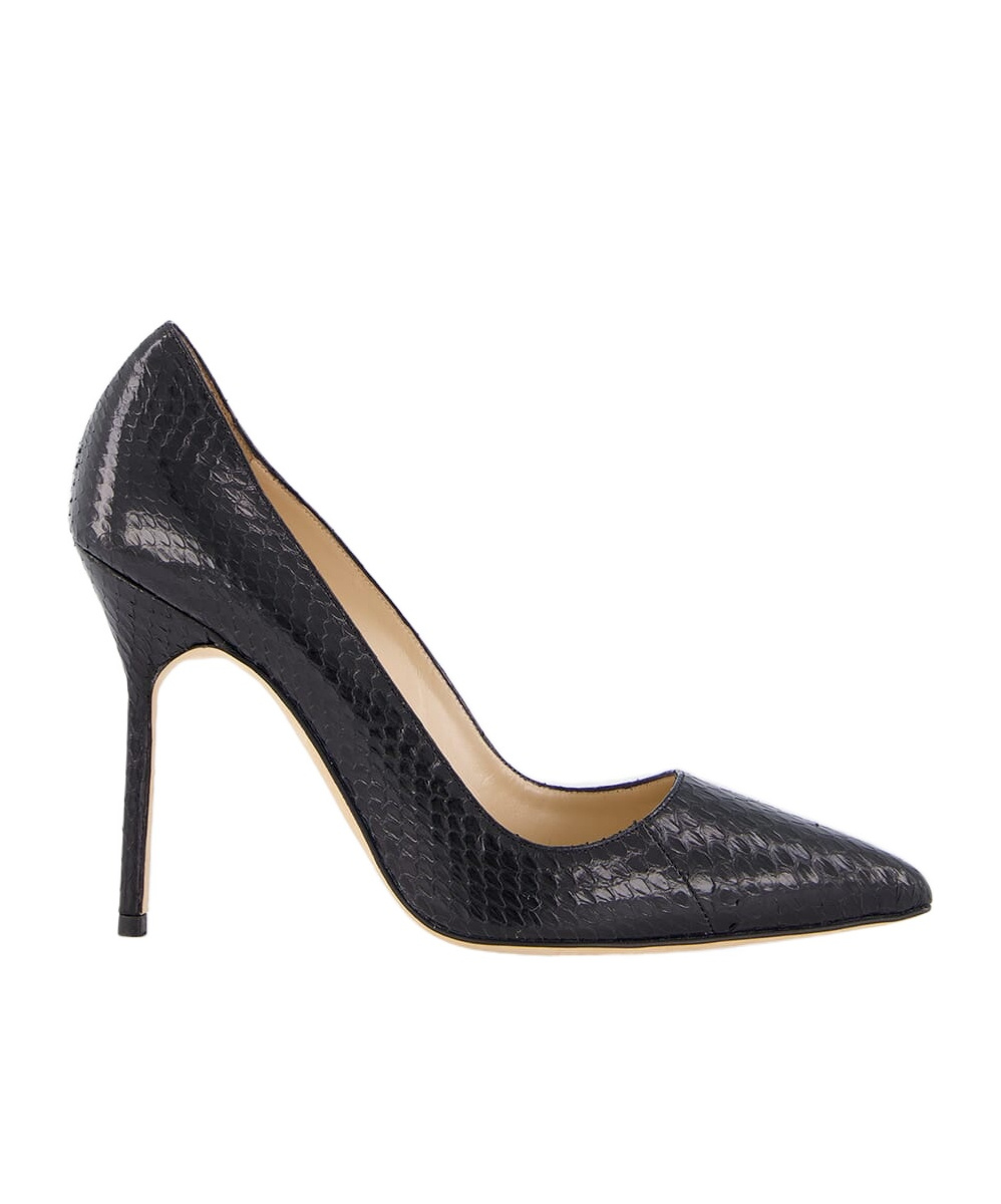 MANOLO BLAHNIK MANOLO BLAHNIK EMBOSSED POINTED TOE PUMPS