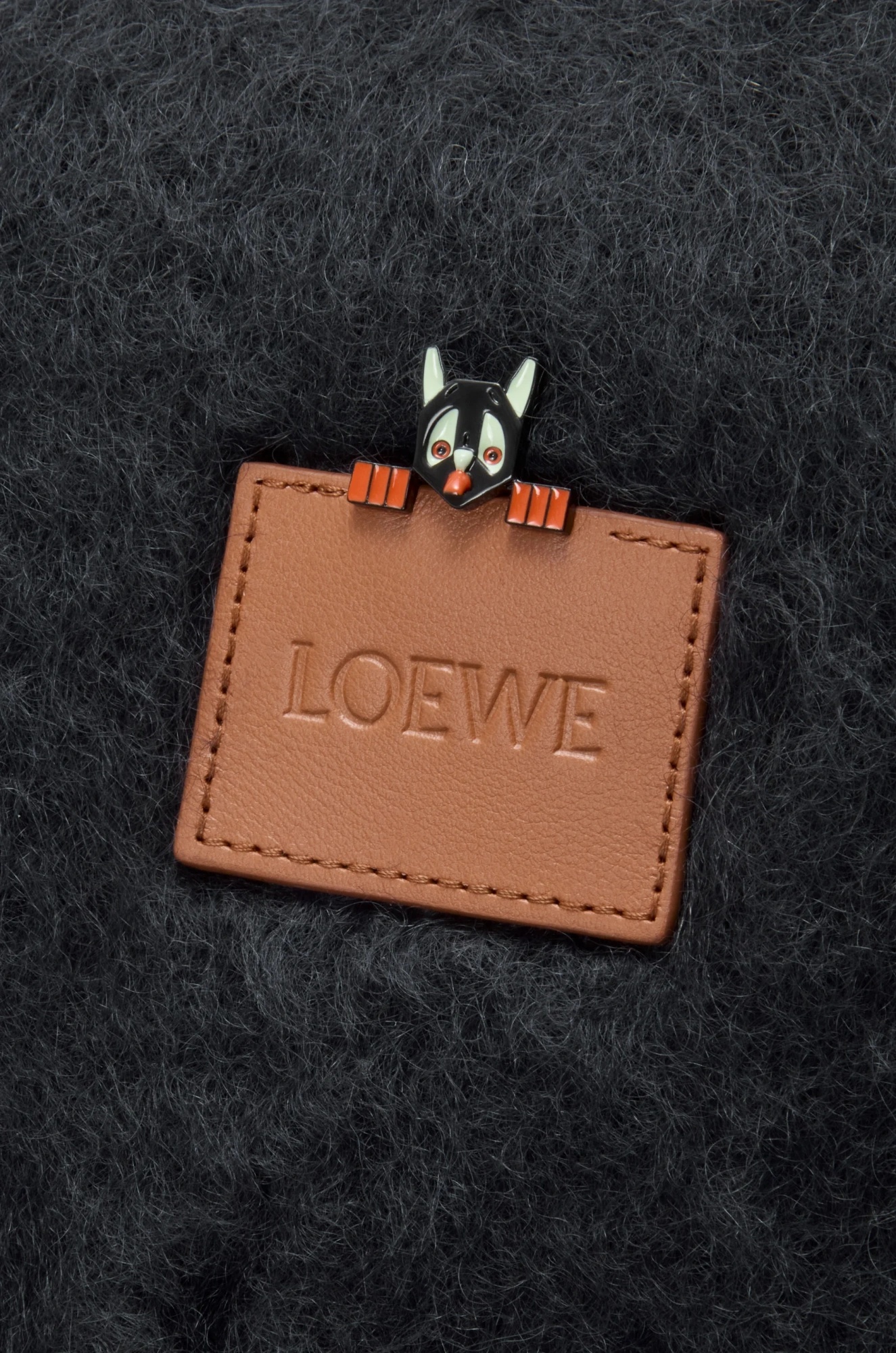 Loewe Fringe Plaque Scarf In Black