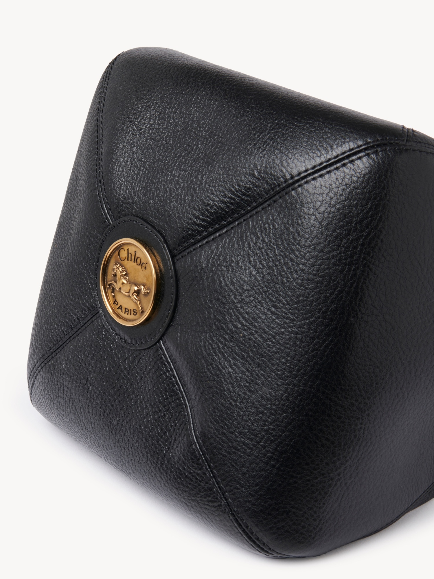 Chloé Balloon Small Grained Leather Bag In Black