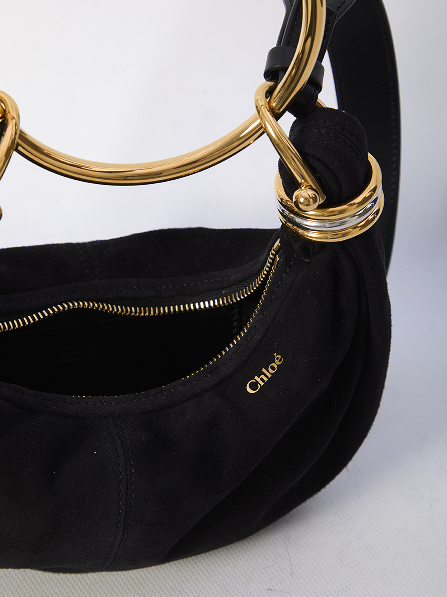 Chloé Bracelet Leather Top Handle Bag In Black