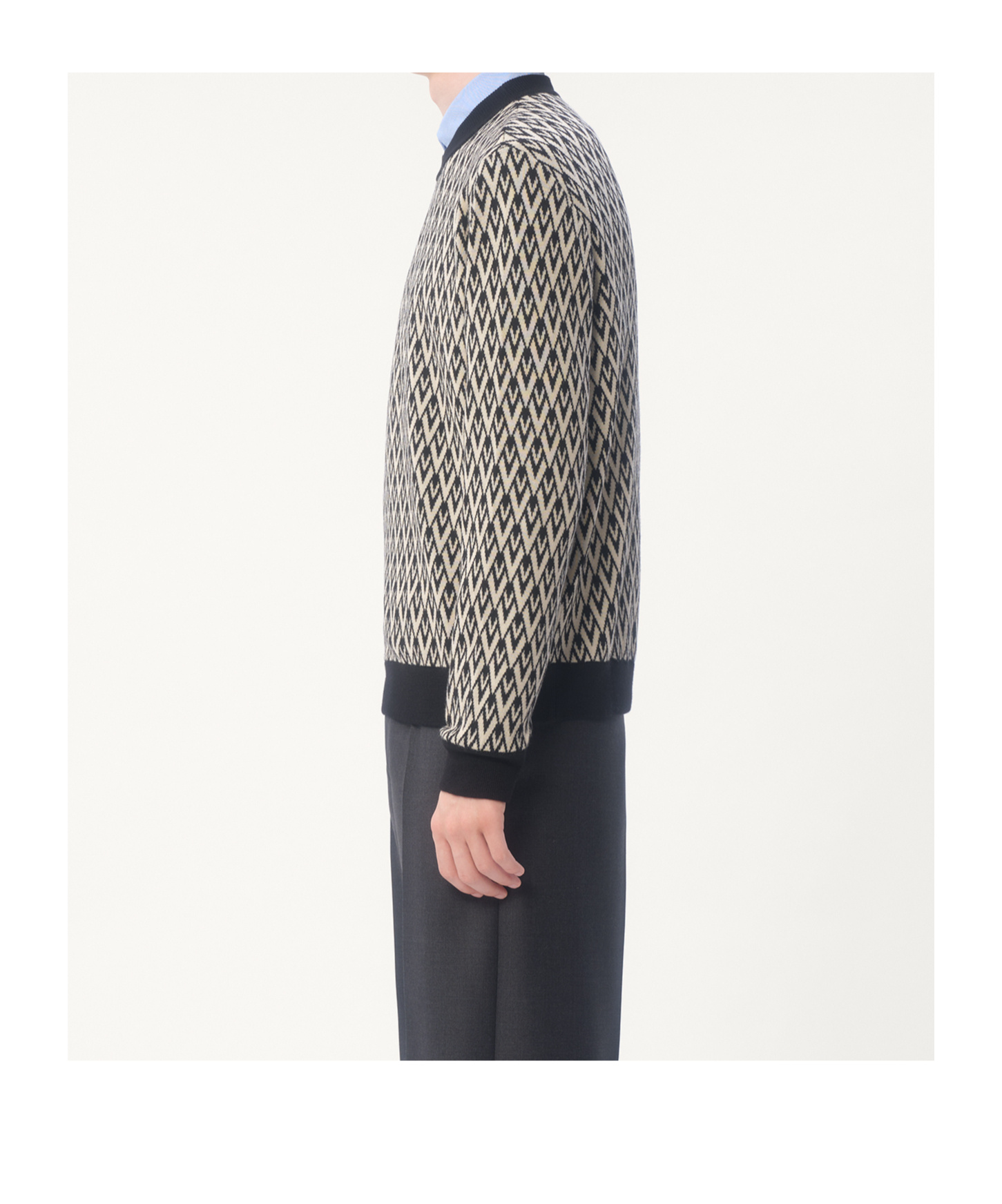 Valentino Crewneck Wool Jumper With Toute La V Jacquard Pattern In Black/cream